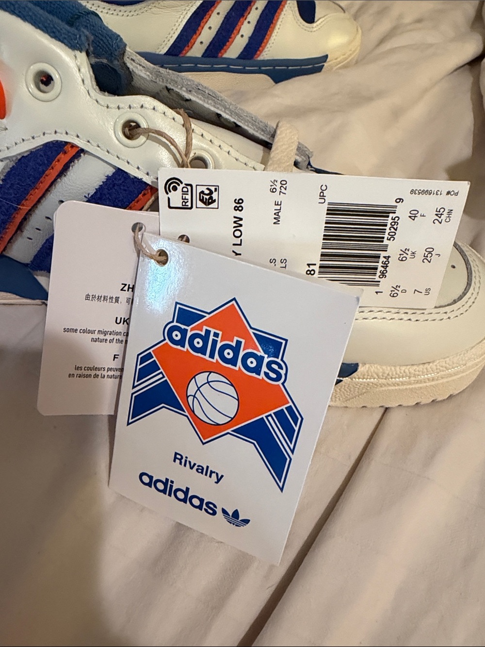 adidas Rivalry Low - FR 40/US 7 New York Knicks orange blue & white sneakers - Picture 14 of 17